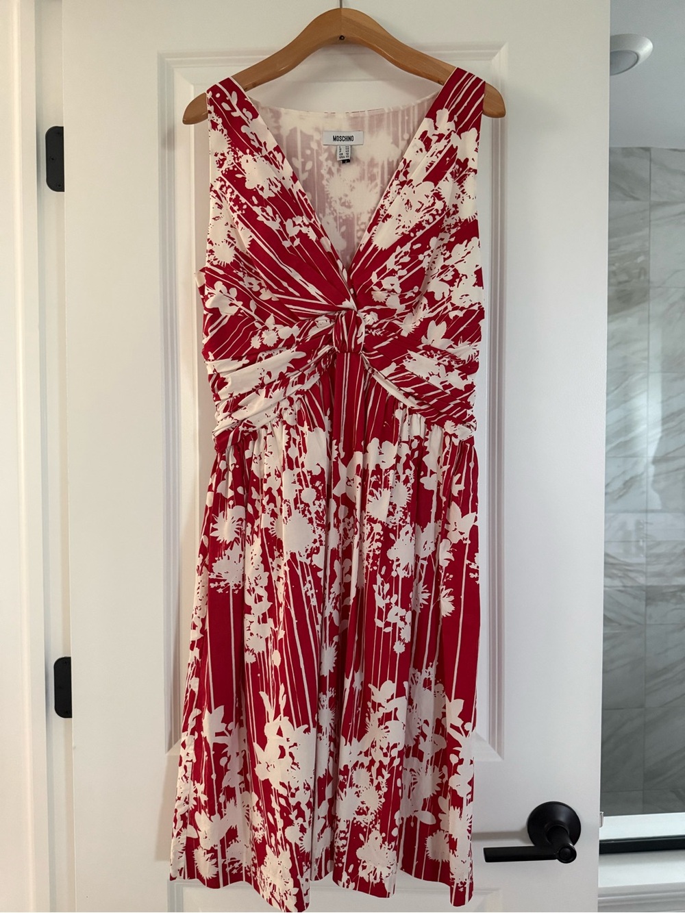 Moschino Red & White Floral Twist-Front Women’s Dress. Brand new.
